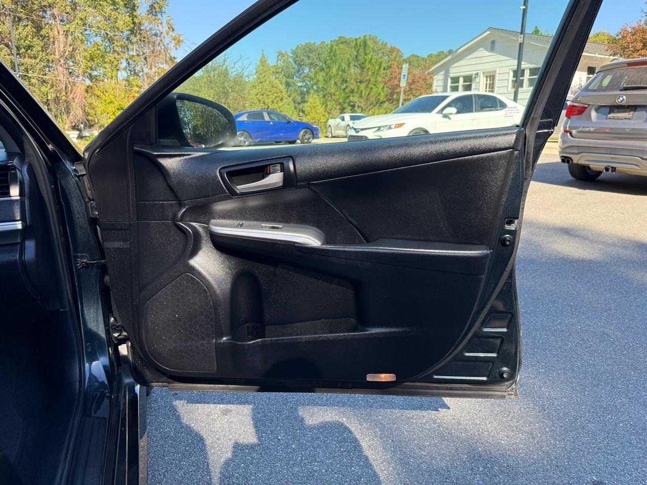 Toyota Camry  2013