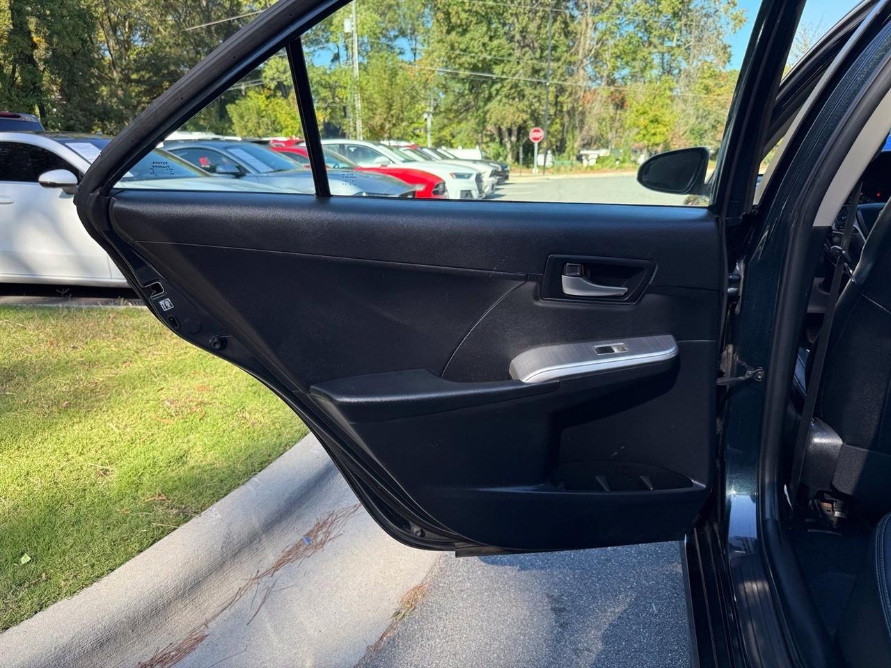 Toyota Camry  2013
