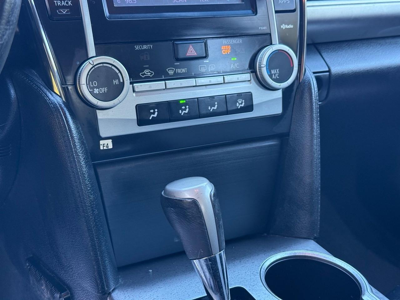 Toyota Camry  2013
