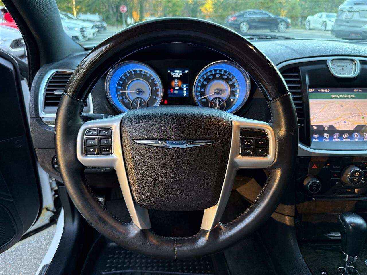 Chrysler 300  2014