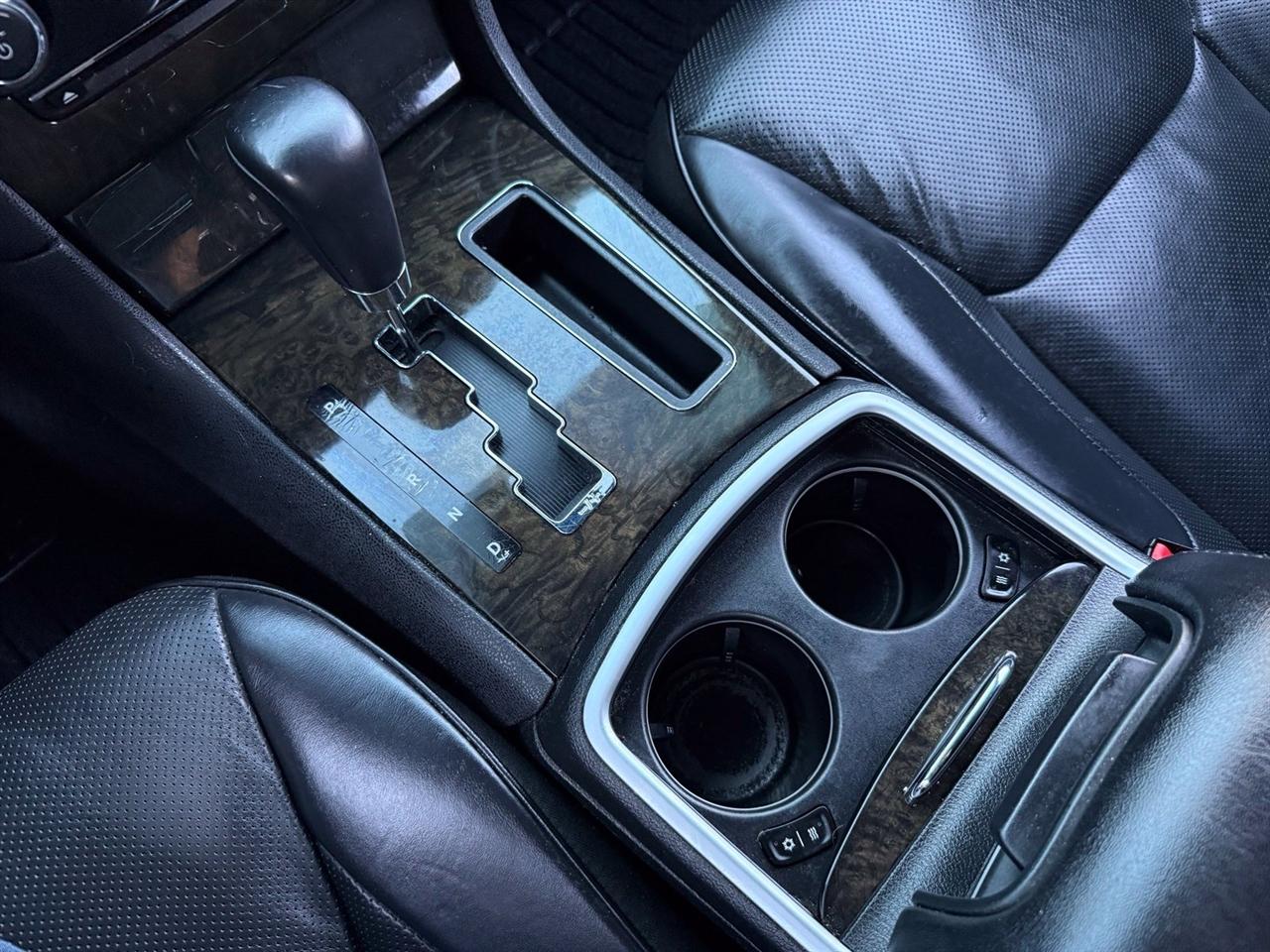 Chrysler 300  2014