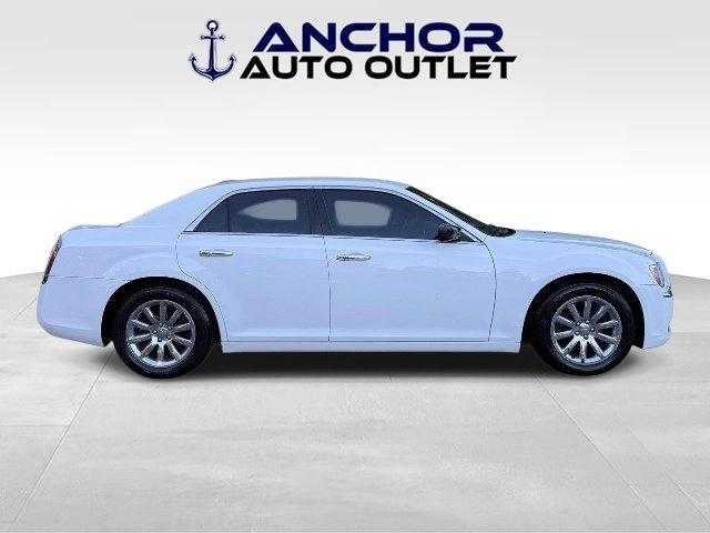 Chrysler 300  2014