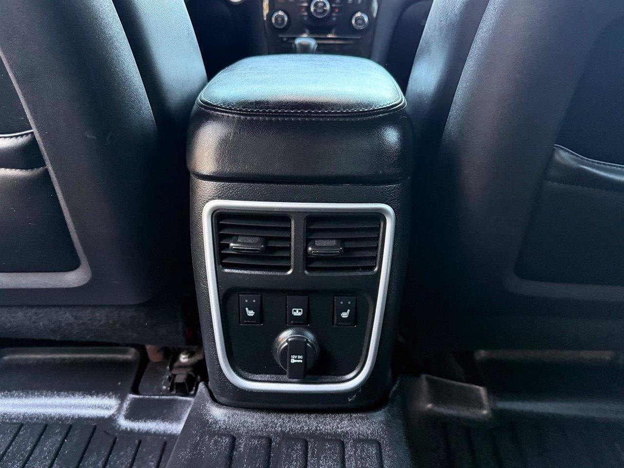 Chrysler 300  2014