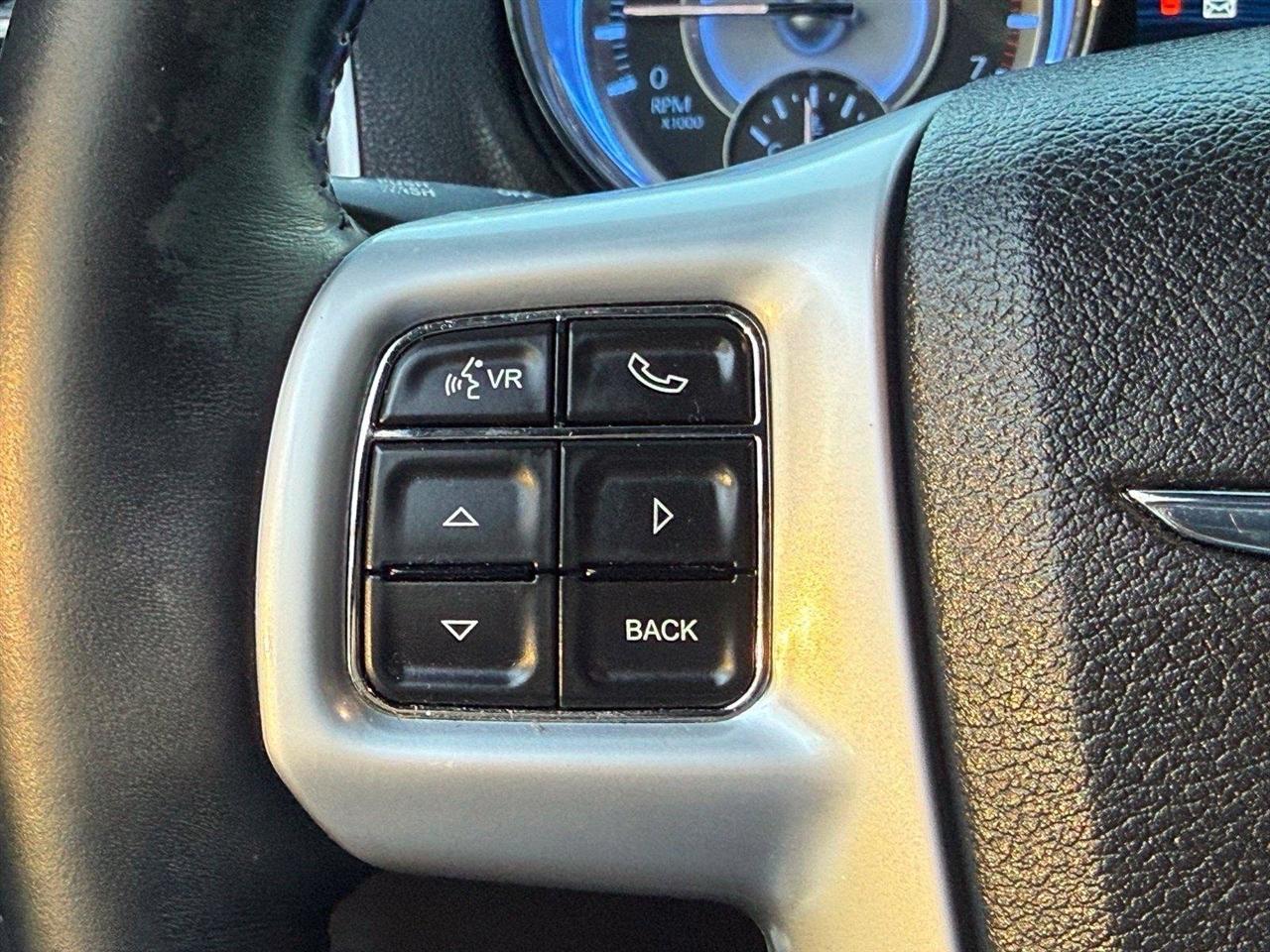 Chrysler 300  2014