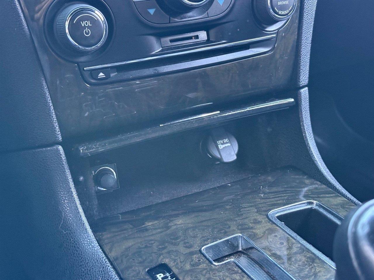 Chrysler 300  2014