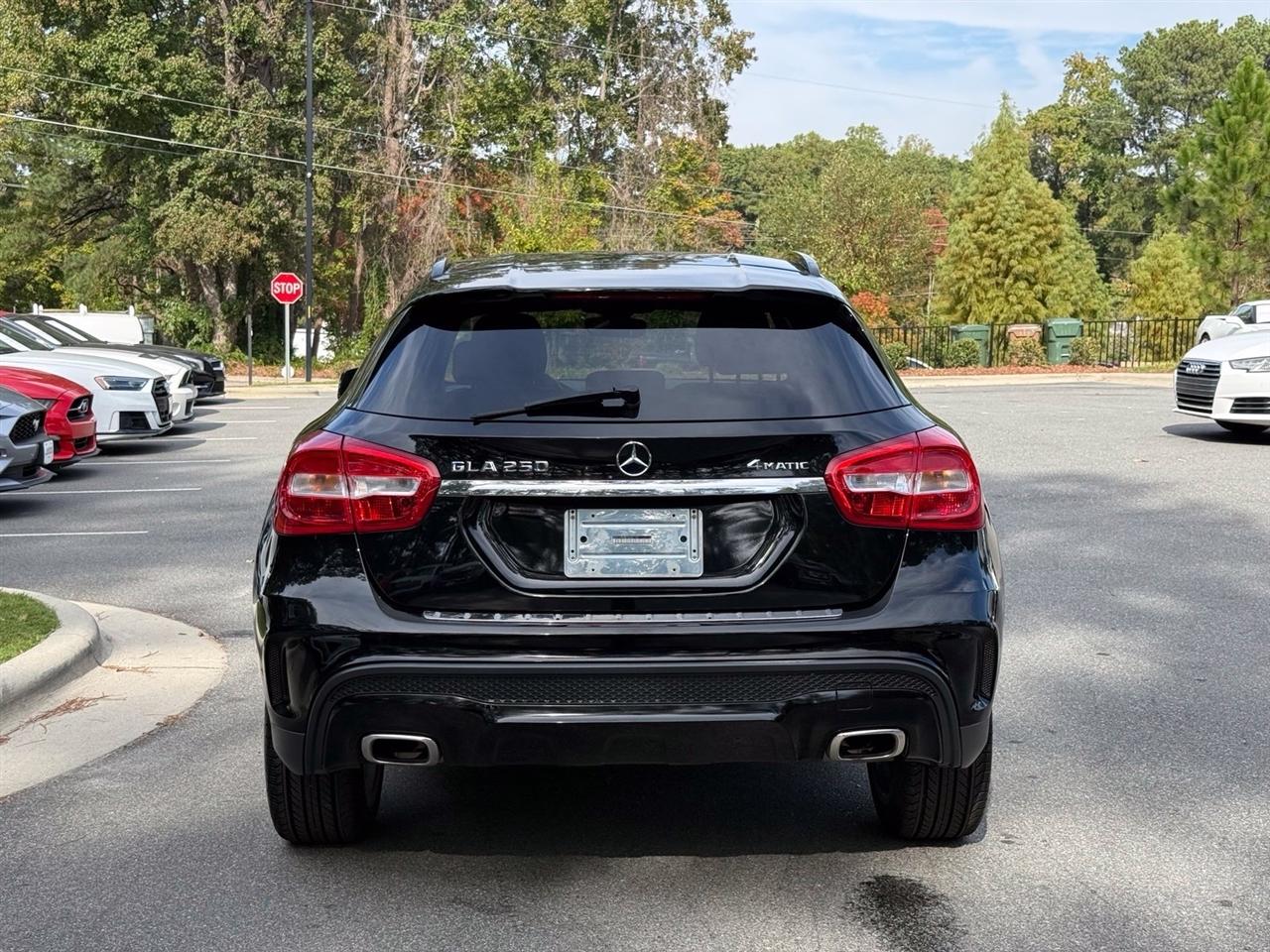 Mercedes-Benz GLA-Class  2016