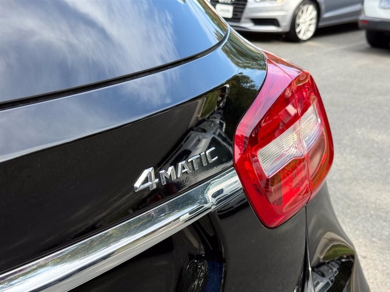 Mercedes-Benz GLA-Class  2016