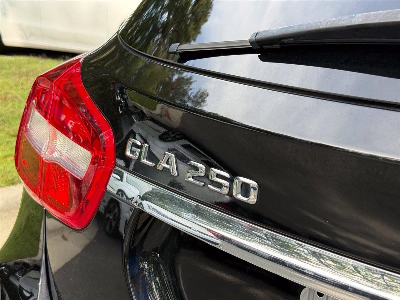 Mercedes-Benz GLA-Class  2016