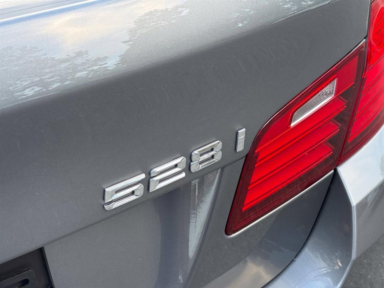 BMW 5-Series  2014