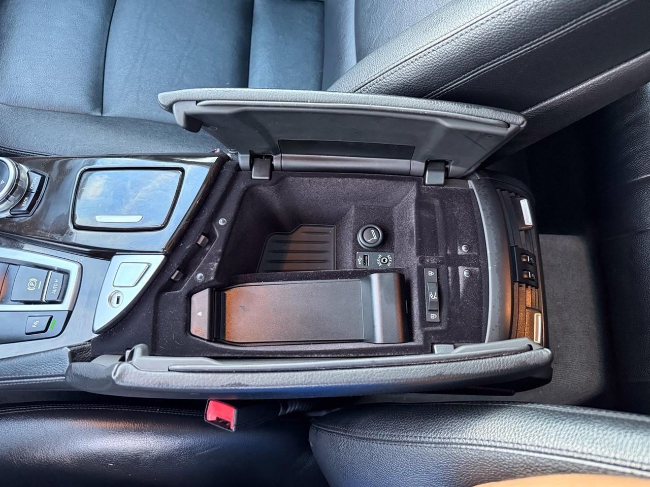 BMW 5-Series  2014
