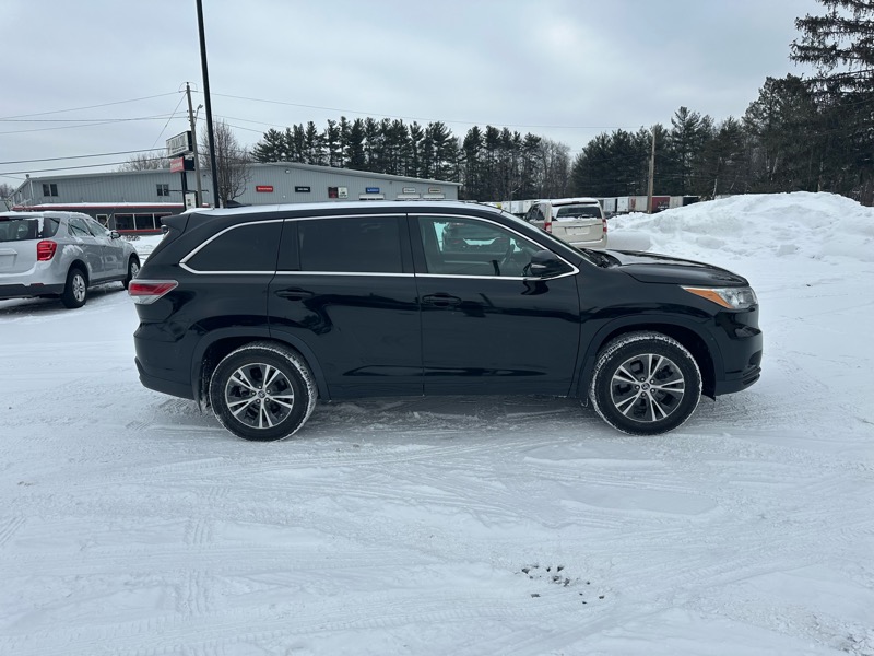 Toyota Highlander XLE 2016