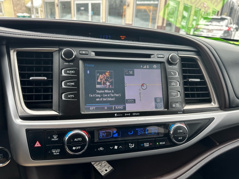 Toyota Highlander XLE 2016