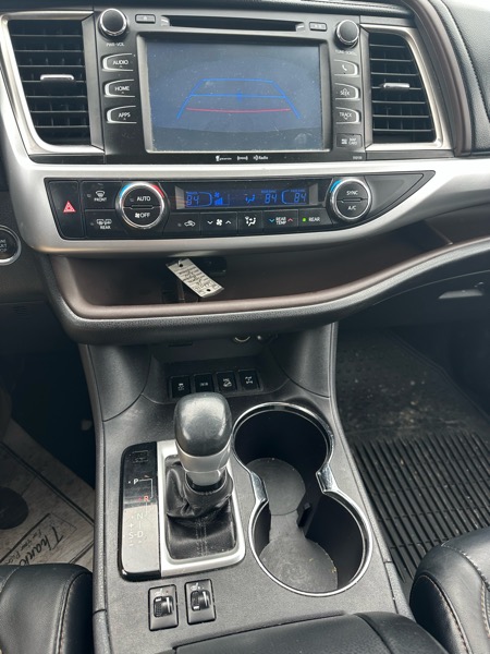 Toyota Highlander XLE 2016