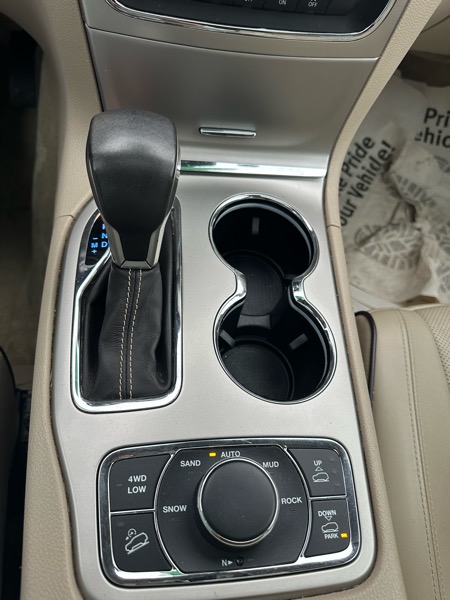 Jeep Grand Cherokee Overland 2017 Jeep Grand Cherokee Overland 2017