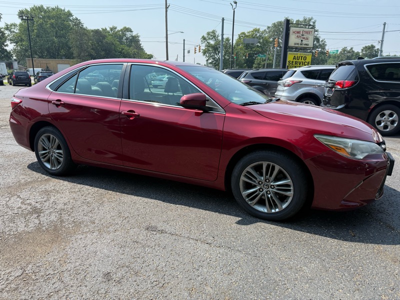 2015 Toyota Camry SE