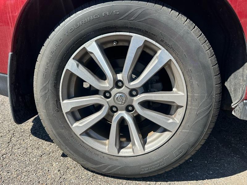 Nissan Pathfinder  2015