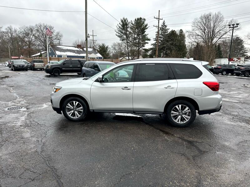 Nissan Pathfinder SL 4WD 2020