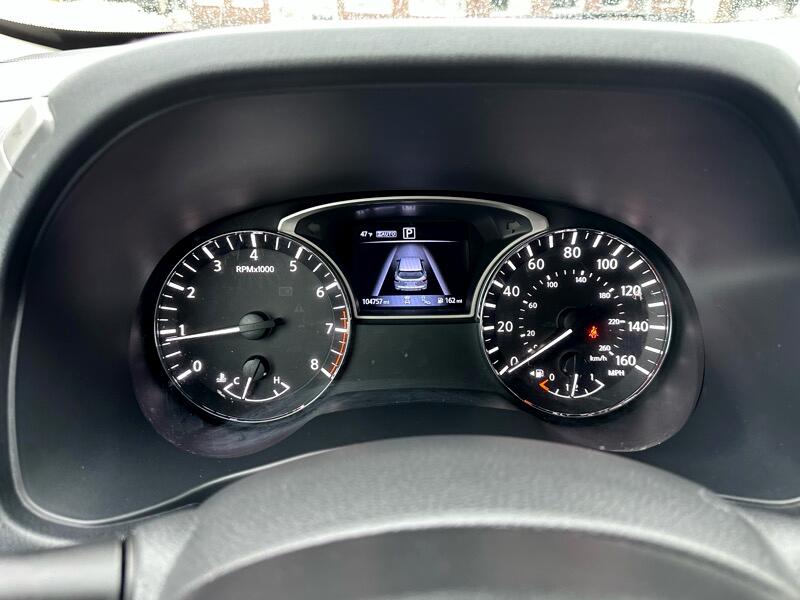 Nissan Pathfinder SL 4WD 2020