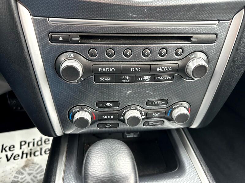 Nissan Pathfinder SL 4WD 2020