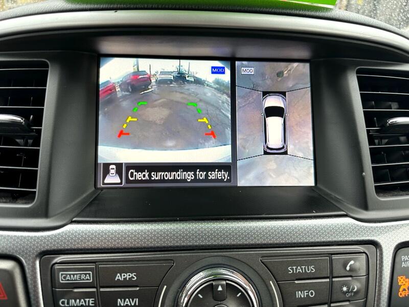 Nissan Pathfinder SL 4WD 2020