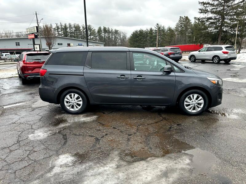 Kia Sedona LX 2017