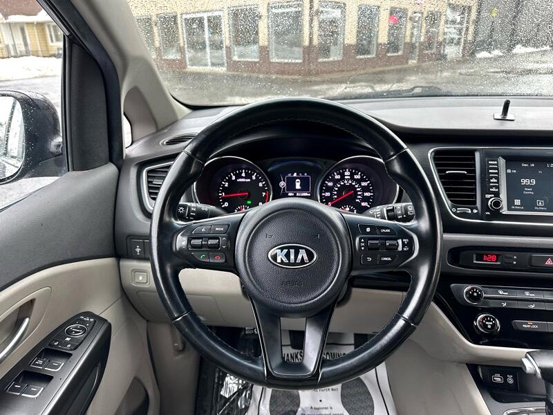 Kia Sedona LX 2017