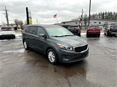 2017 Kia Sedona 