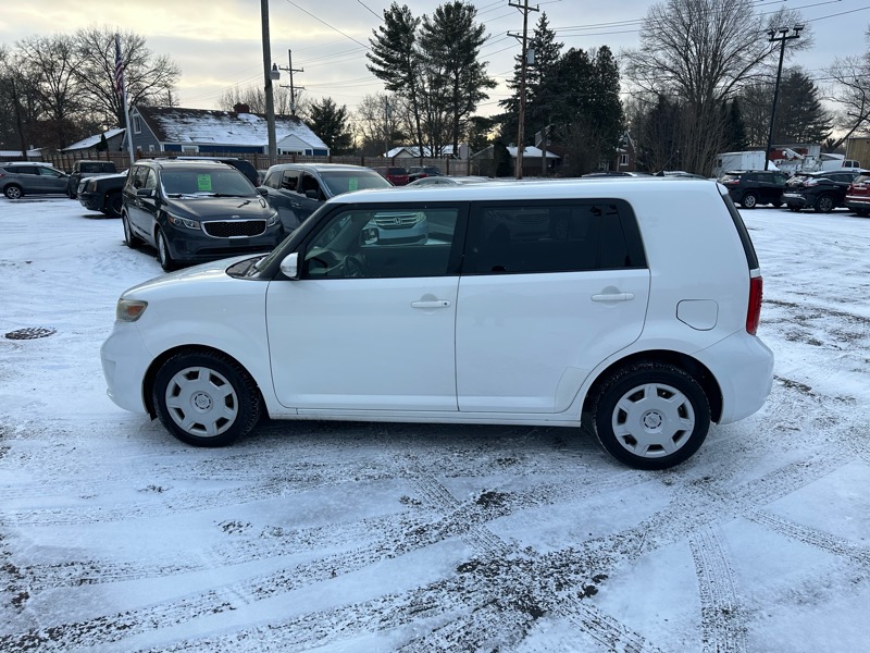 Scion xB Wagon 2008