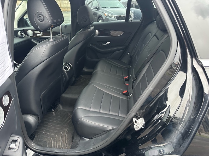 Mercedes-Benz GLC-Class  2016