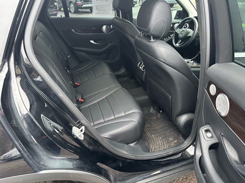 Mercedes-Benz GLC-Class  2016