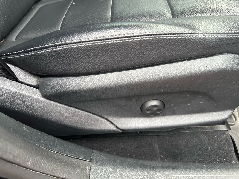 Mercedes-Benz GLC-Class  2016