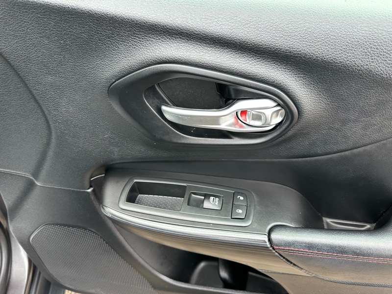 Jeep Cherokee Trailhawk 2014