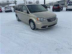 2015 Chrysler Town & Country 