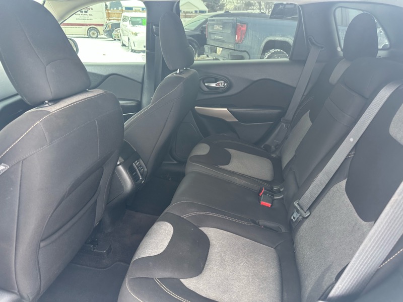 Jeep Cherokee Sport 4WD 2017