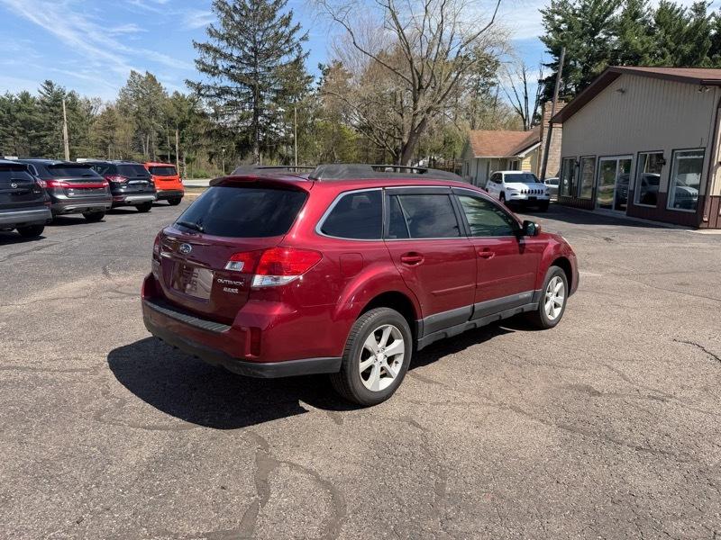 Subaru Outback  2013