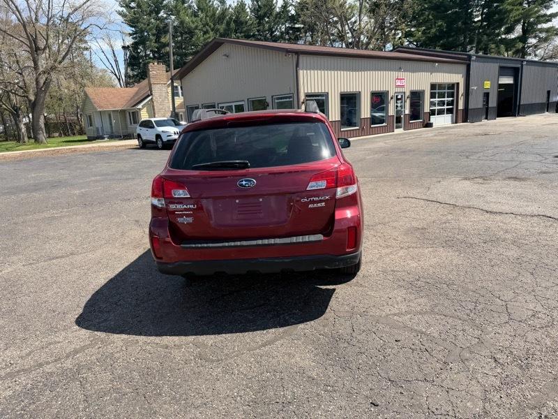 Subaru Outback  2013