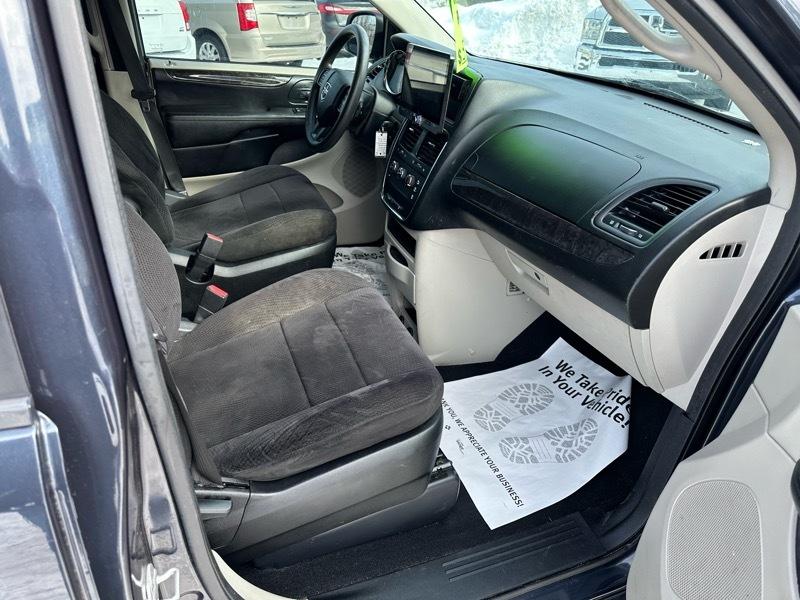 Dodge Grand Caravan SE 2013