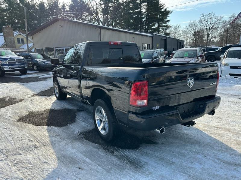 RAM 1500 Sport Quad Cab 4WD 2012