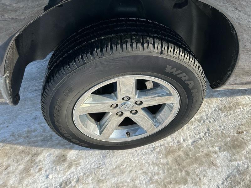 RAM 1500 Sport Quad Cab 4WD 2012