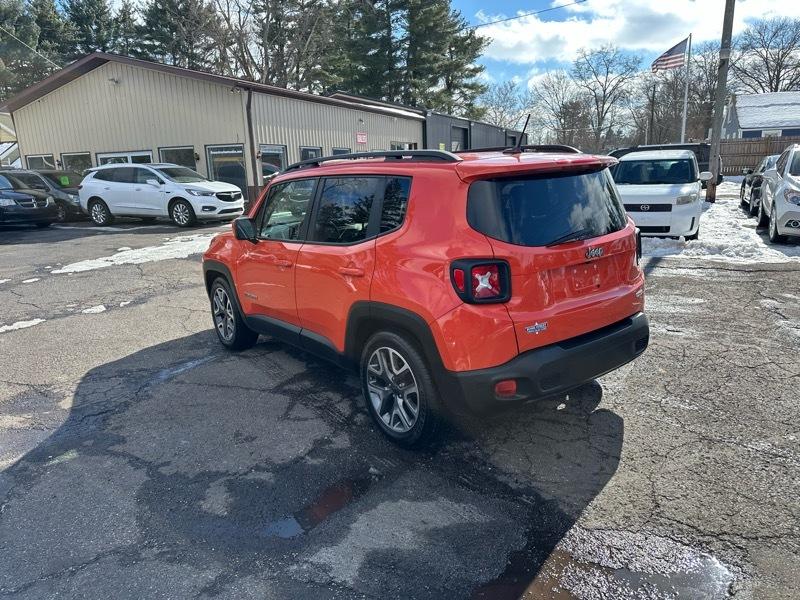 Jeep Renegade Latitude FWD 2016