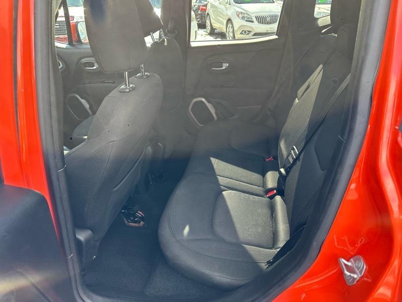 Jeep Renegade Latitude FWD 2016