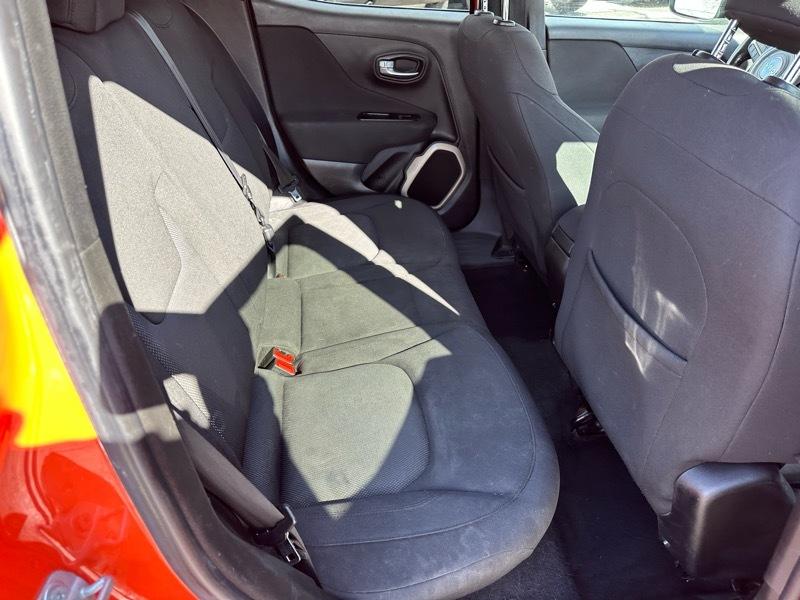 Jeep Renegade Latitude FWD 2016