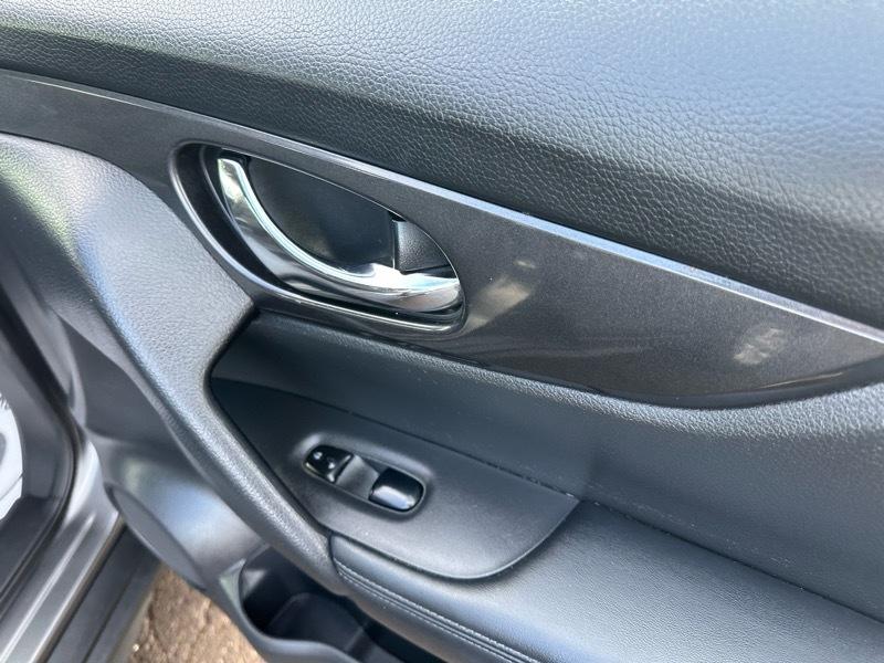 Nissan Rogue SV AWD 2018