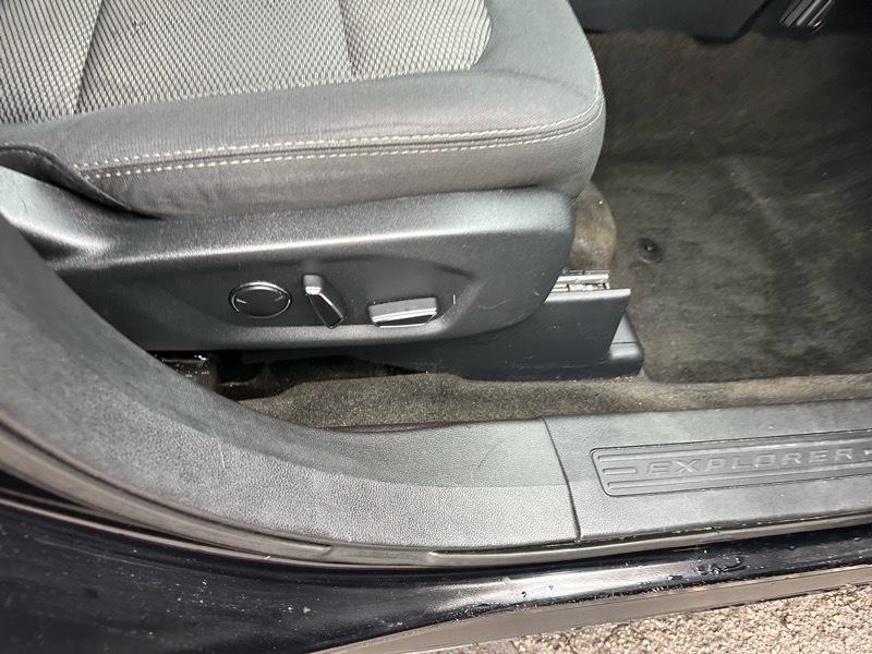 Ford Explorer XLT 4WD 2017