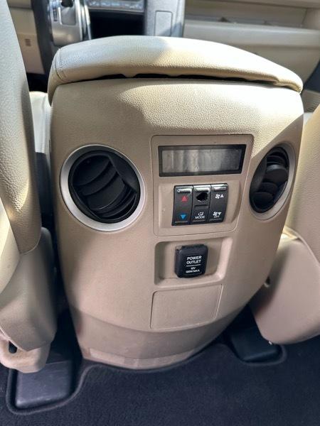 Honda Pilot EX-L 4WD 5-Spd AT 2012