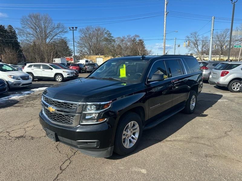 Chevrolet Suburban LT 4WD 2019