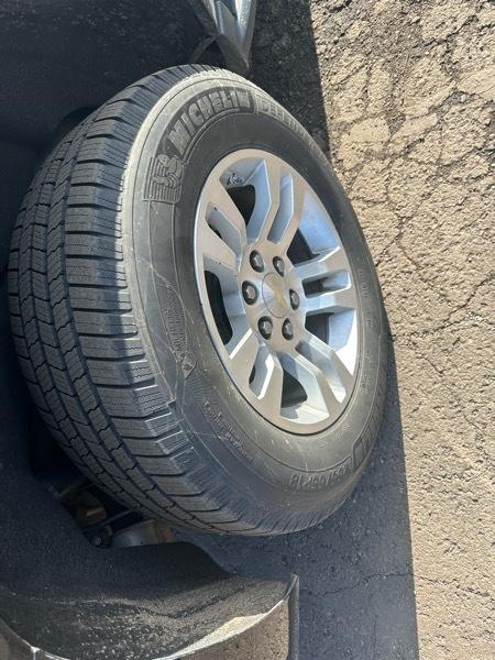 Chevrolet Suburban LT 4WD 2019