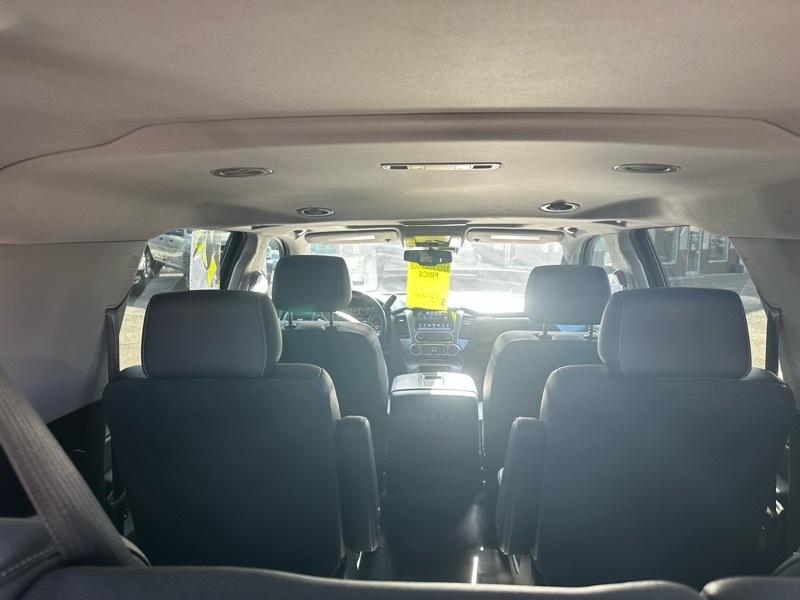 Chevrolet Suburban LT 4WD 2019