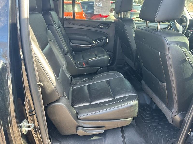 Chevrolet Suburban LT 4WD 2019