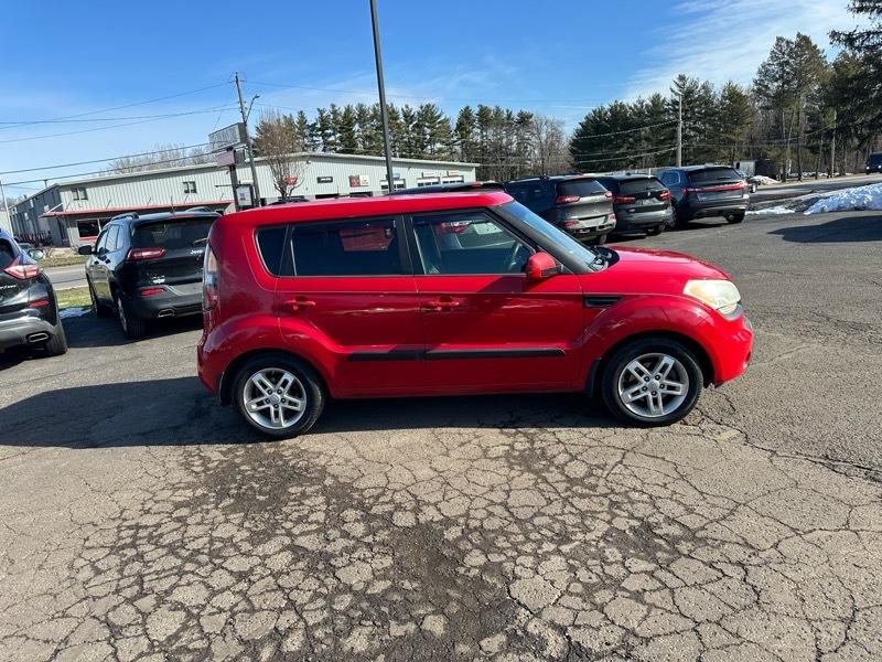 Kia Soul + 2011